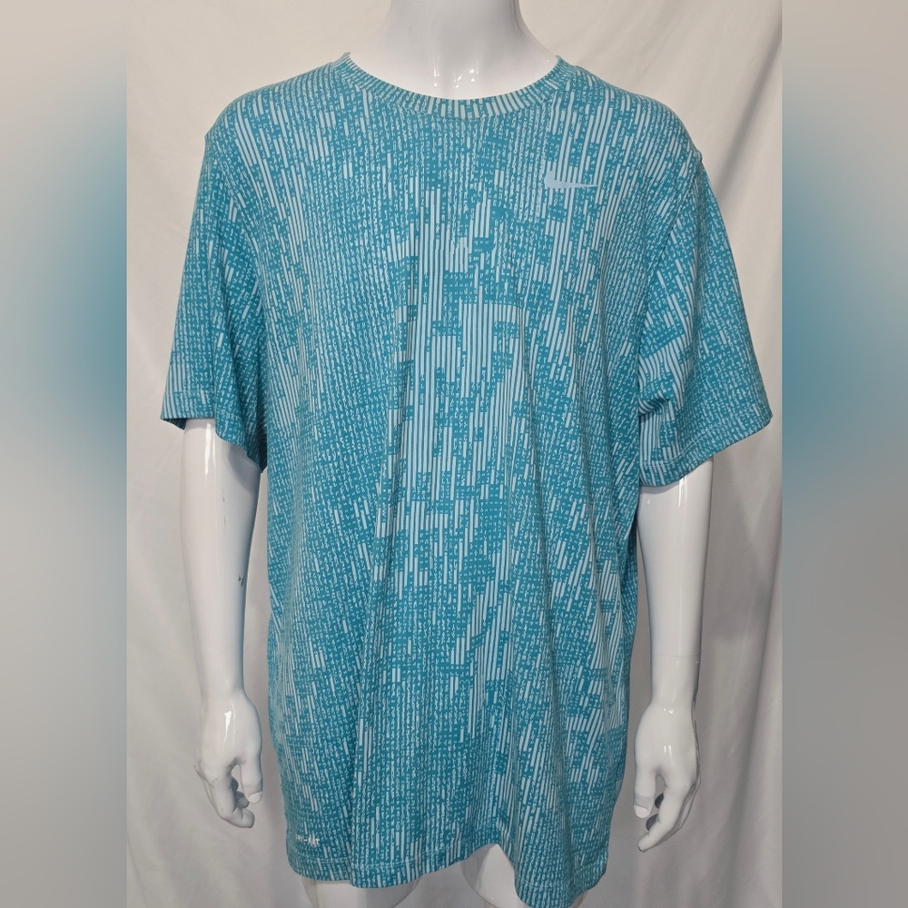 Nike Men's Dri-Fit Medium Grometiec Blue Short Sleeve